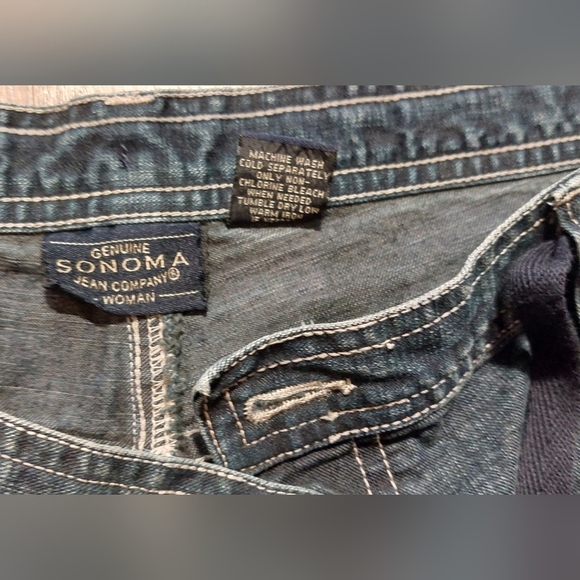 Sonoma Dark Wash Cargo Denim Jean Shorts Size 16 Adjustable Waist 100% Cotton - Picture 6 of 8